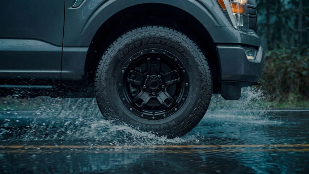 Kumho Tire Unveils Road Venture HT: A New Benchmark for Highway-Terrain Versatility